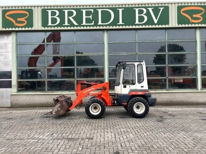 Radlader of the type Kubota R 520, Gebrauchtmaschine in Roosendaal (Picture 2)