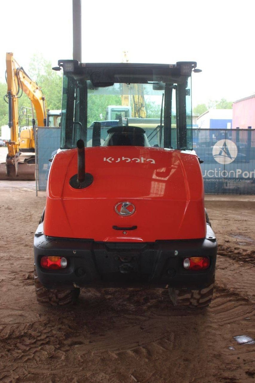 Radlader del tipo Kubota R090, Gebrauchtmaschine en Antwerpen (Imagen 4)