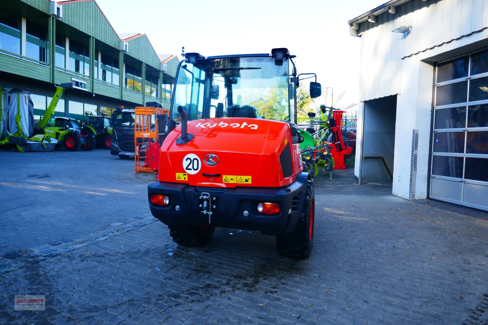 Radlader des Typs Kubota R090, Neumaschine in Dorfen (Bild 4)