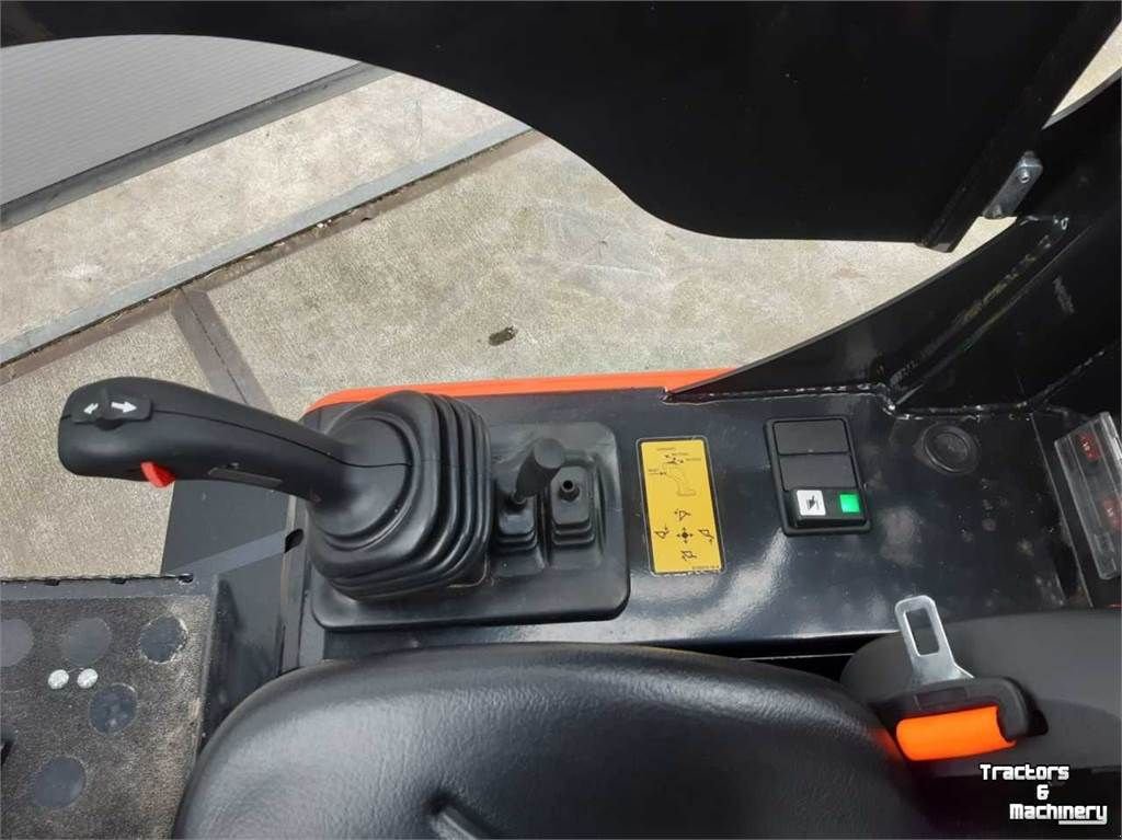 Radlader του τύπου Kubota RT220-2 minishovel, Gebrauchtmaschine σε Zevenaar (Φωτογραφία 5)