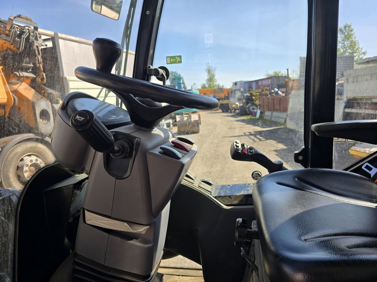 Radlader of the type Kubota RT280-2, Gebrauchtmaschine in Gabersdorf (Picture 14)