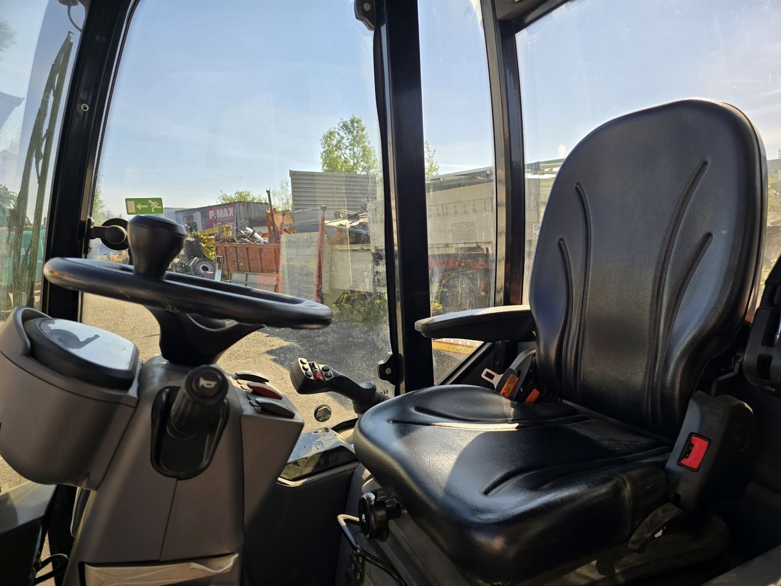 Radlader of the type Kubota RT280-2, Gebrauchtmaschine in Gabersdorf (Picture 12)