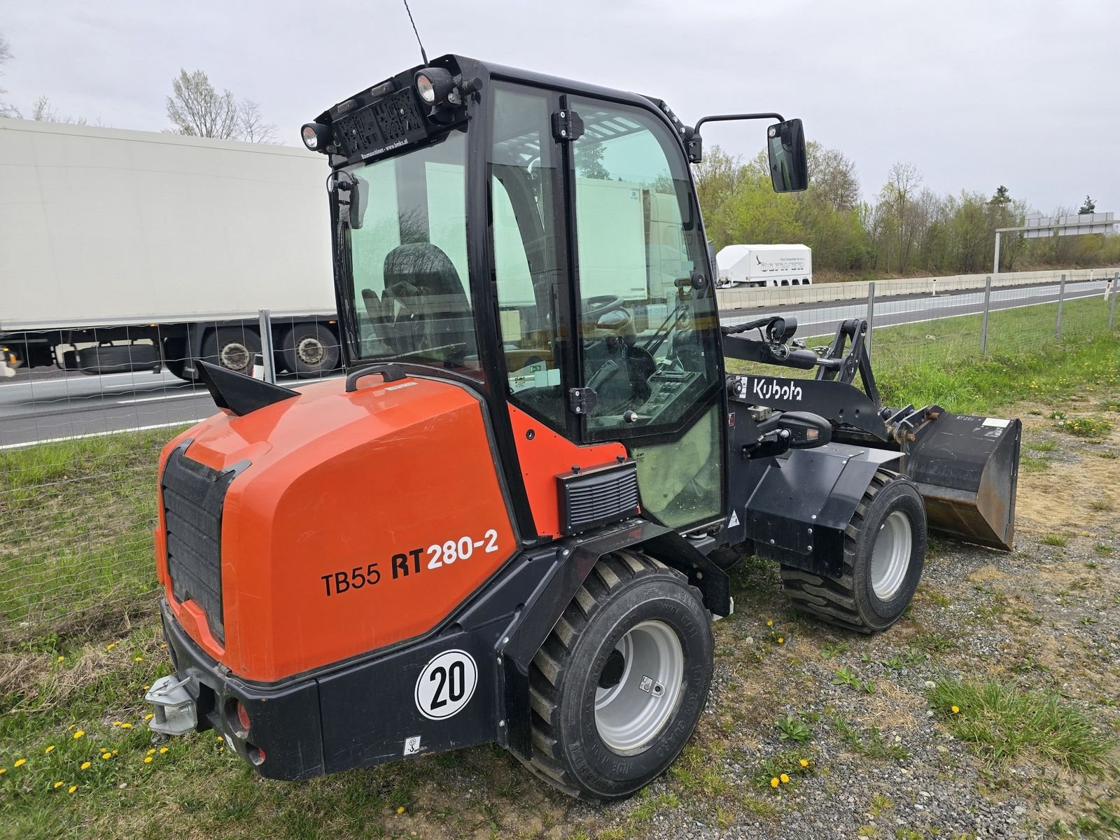 Radlader типа Kubota RT280-3, Gebrauchtmaschine в Gabersdorf (Фотография 3)