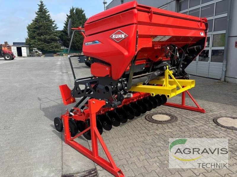 Radlader typu Kuhn SITERA 3030-24 E, Gebrauchtmaschine v Salzkotten (Obrázek 4)