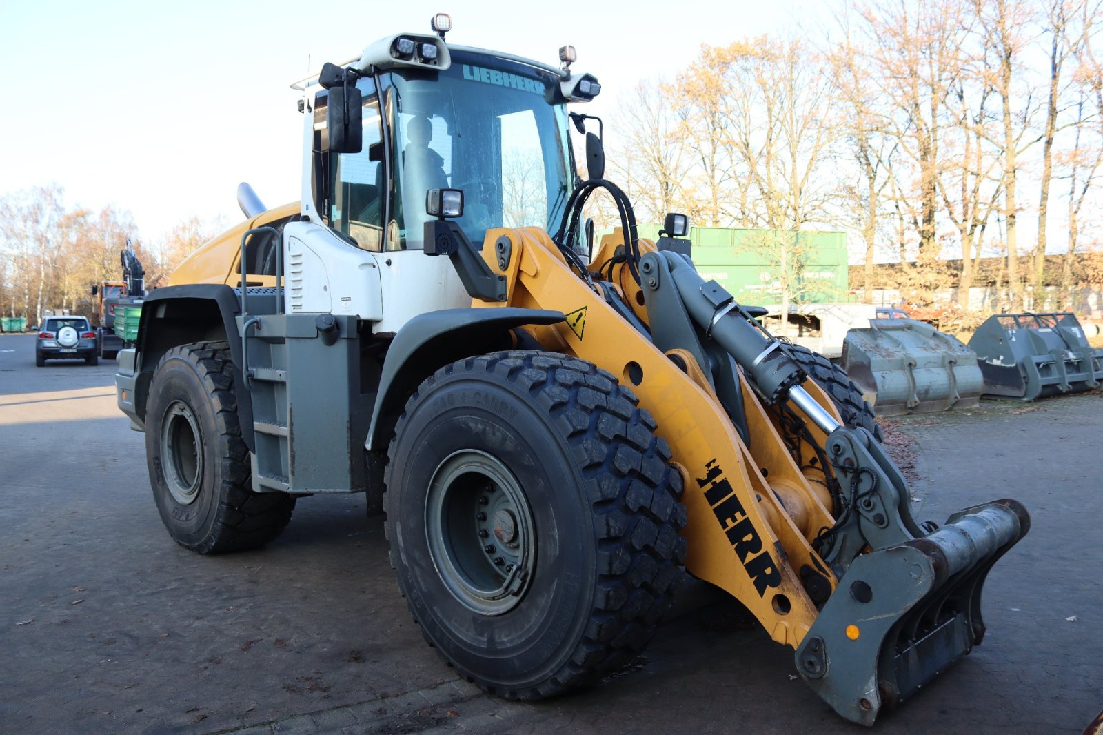 Radlader от тип Liebherr 550, Gebrauchtmaschine в Wendeburg (Снимка 1)