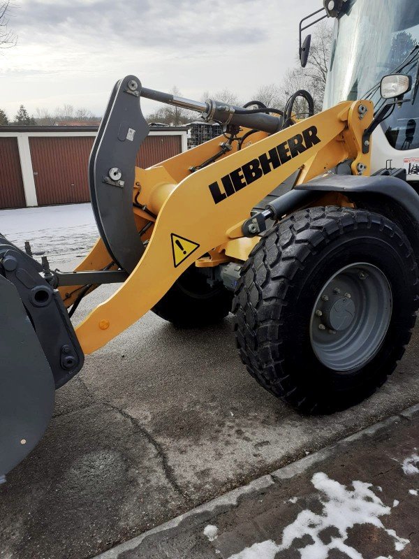 Radlader del tipo Liebherr L 514 HighLift geht auch f. Futtermischwagen kein 524 526 538 542, Gebrauchtmaschine en Gemmingen (Imagen 2)