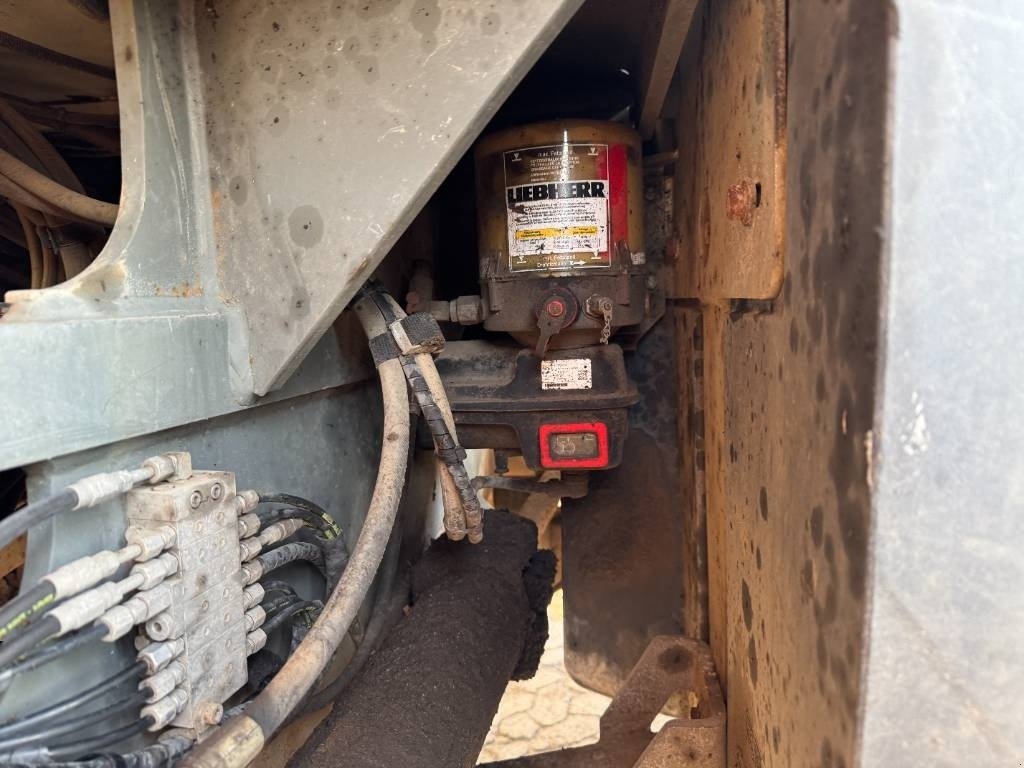 Radlader от тип Liebherr L 514, Gebrauchtmaschine в Vojens (Снимка 14)