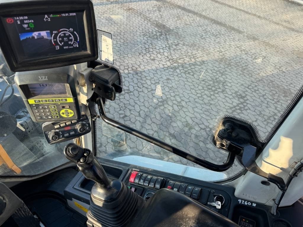 Radlader от тип Liebherr L 514, Gebrauchtmaschine в Vojens (Снимка 9)