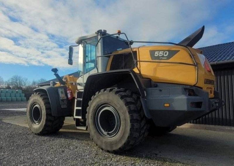 Radlader of the type Liebherr L 550 XPower, Gebrauchtmaschine in Vojens (Picture 3)