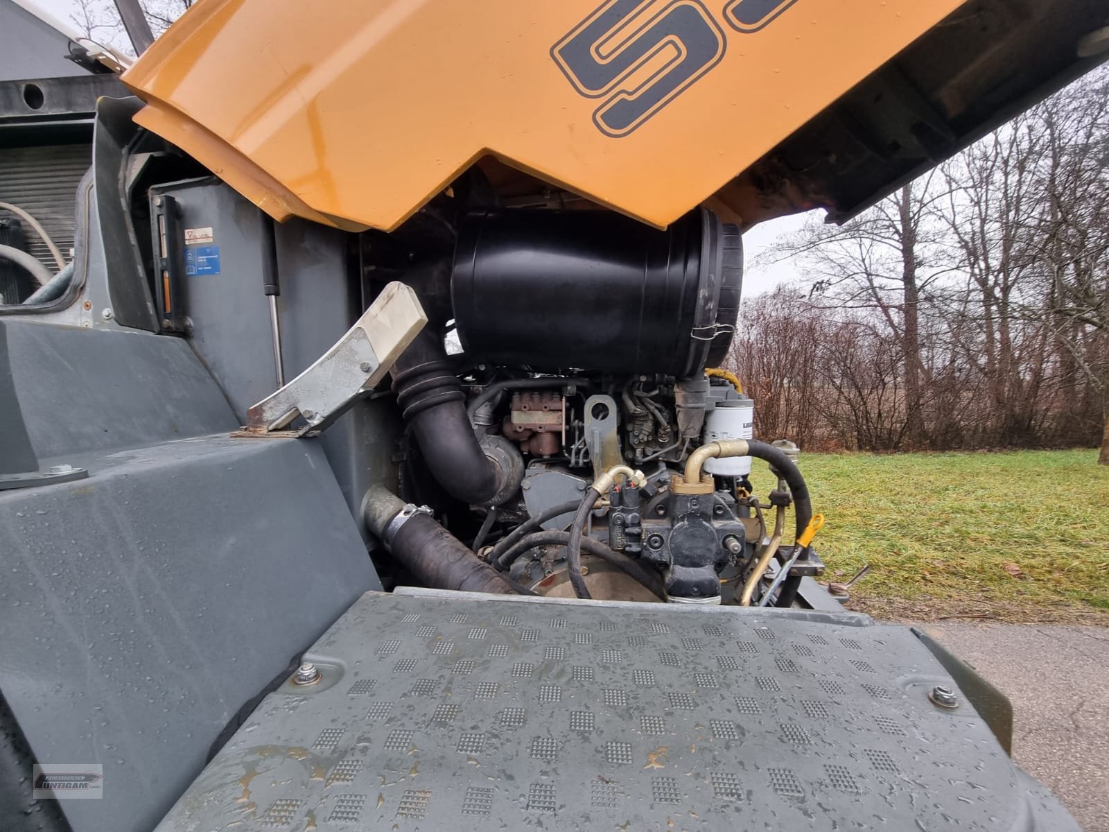 Radlader Türe ait Liebherr L 556, Gebrauchtmaschine içinde Deutsch - Goritz (resim 13)