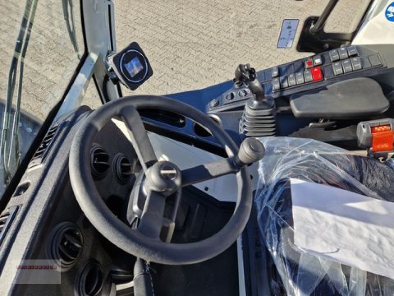 Radlader typu Liebherr L504 Compact mit Österreichpaket, Gebrauchtmaschine v Tarsdorf (Obrázek 9)