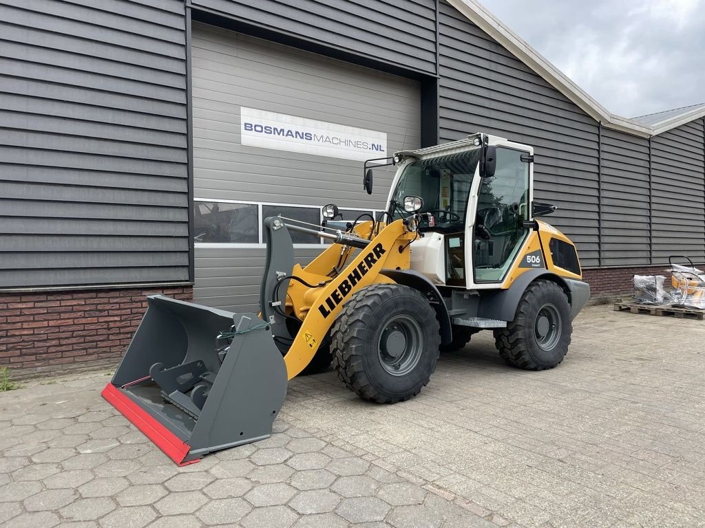 Radlader of the type Liebherr L506 C compact shovel / kniklader NIEUW &euro;775 LEASE, Neumaschine in Neer (Picture 9)