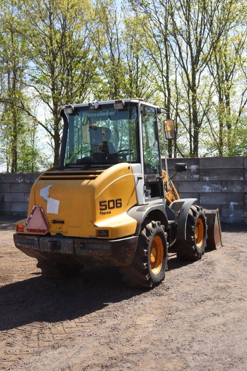 Radlader типа Liebherr L506, Gebrauchtmaschine в Antwerpen (Фотография 7)