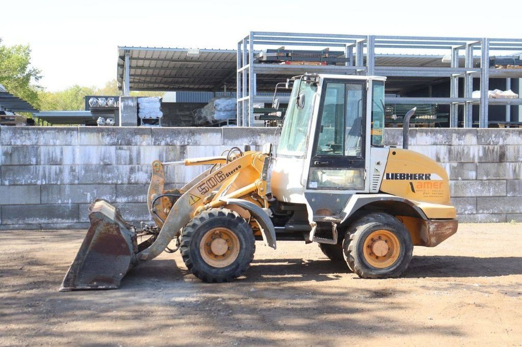 Radlader van het type Liebherr L506, Gebrauchtmaschine in Antwerpen (Foto 1)