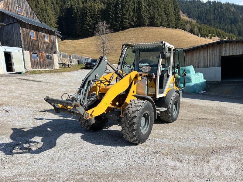 Radlader del tipo Liebherr L506C Compact, Gebrauchtmaschine en Düsseldorf (Imagen 1)