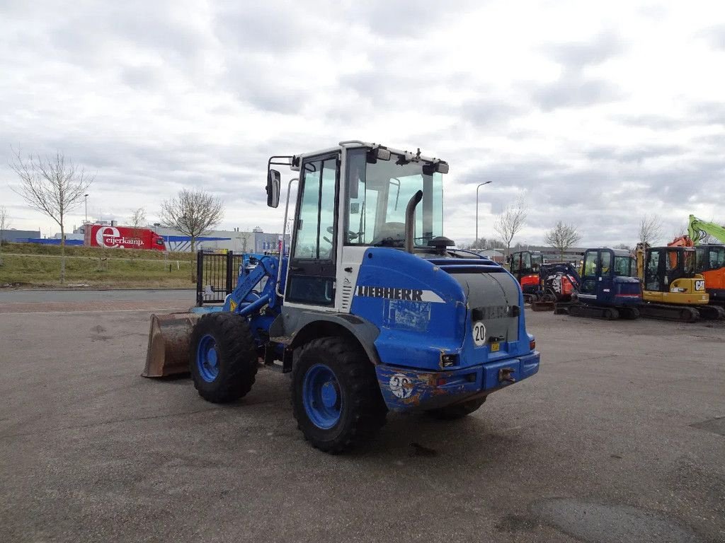 Radlader del tipo Liebherr L506S, Gebrauchtmaschine In Zutphen (Immagine 3)