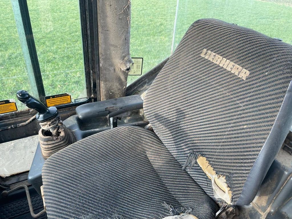 Radlader van het type Liebherr L507, Gebrauchtmaschine in Antwerpen (Foto 7)