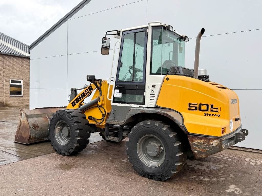 Radlader of the type Liebherr L509 Stereo - German Machine / Automatic Greasing, Gebrauchtmaschine in Veldhoven (Picture 3)
