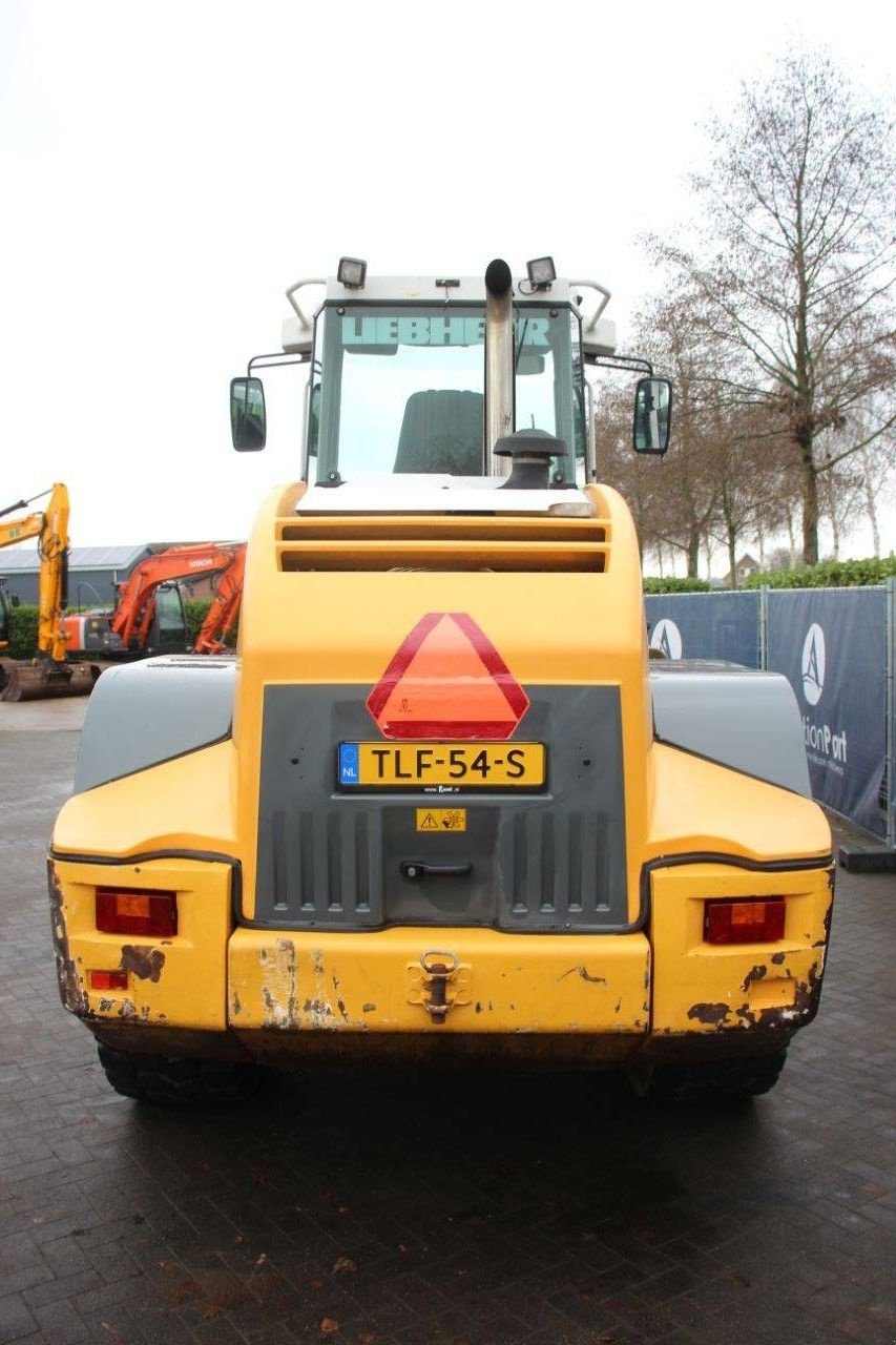 Radlader του τύπου Liebherr L538, Gebrauchtmaschine σε Antwerpen (Φωτογραφία 4)