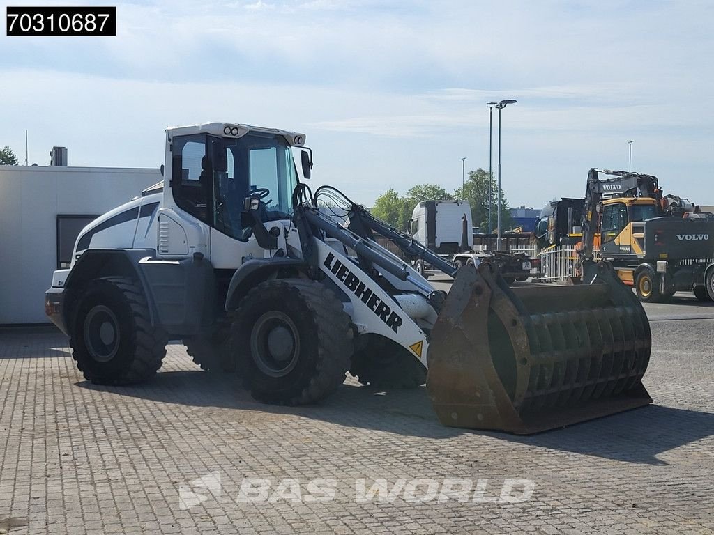 Radlader tip Liebherr L538, Gebrauchtmaschine in Veghel (Poză 11)