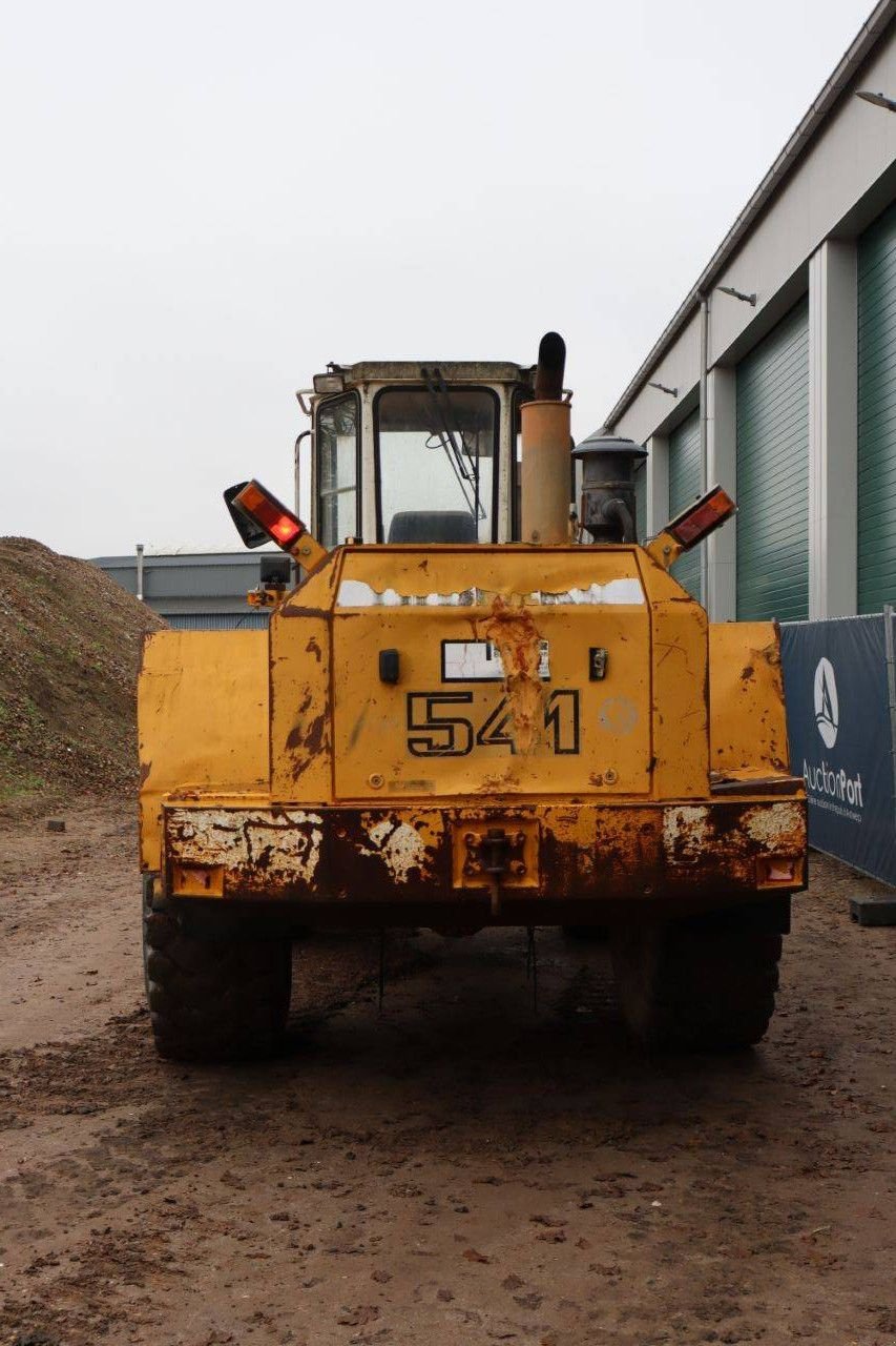 Radlader des Typs Liebherr L541, Gebrauchtmaschine in Antwerpen (Bild 4)