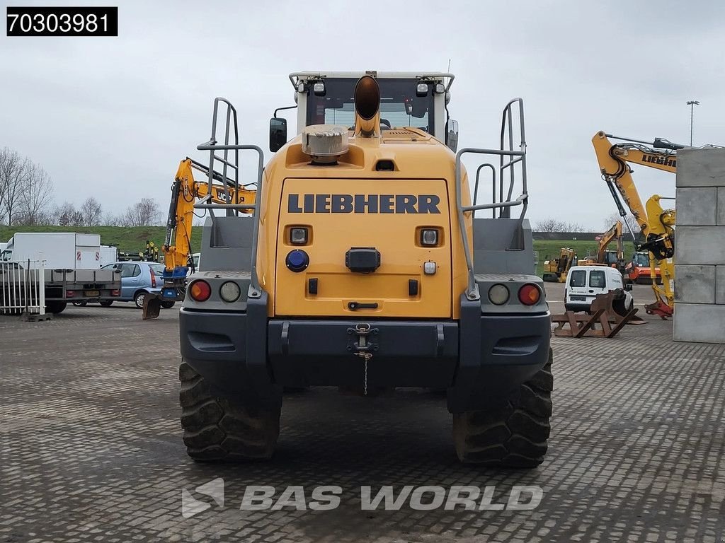 Radlader van het type Liebherr L576, Gebrauchtmaschine in Veghel (Foto 9)