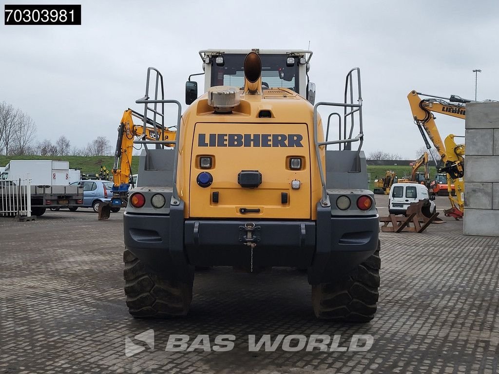 Radlader van het type Liebherr L576, Gebrauchtmaschine in Veghel (Foto 9)