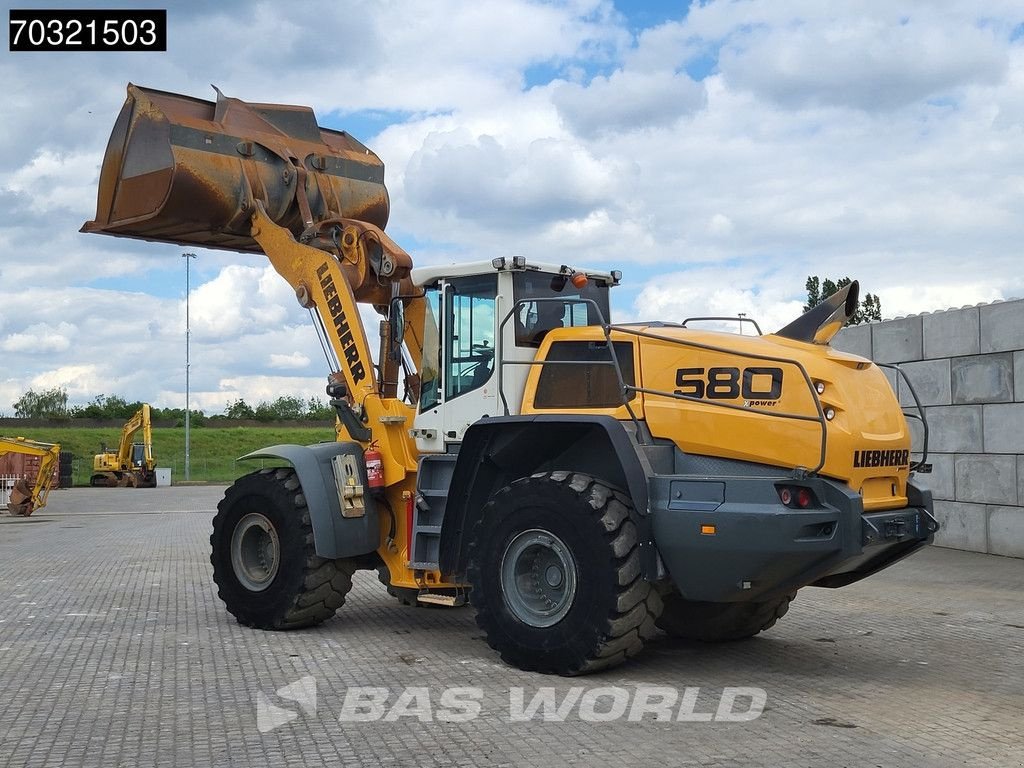Radlader des Typs Liebherr L580, Gebrauchtmaschine in Veghel (Bild 5)