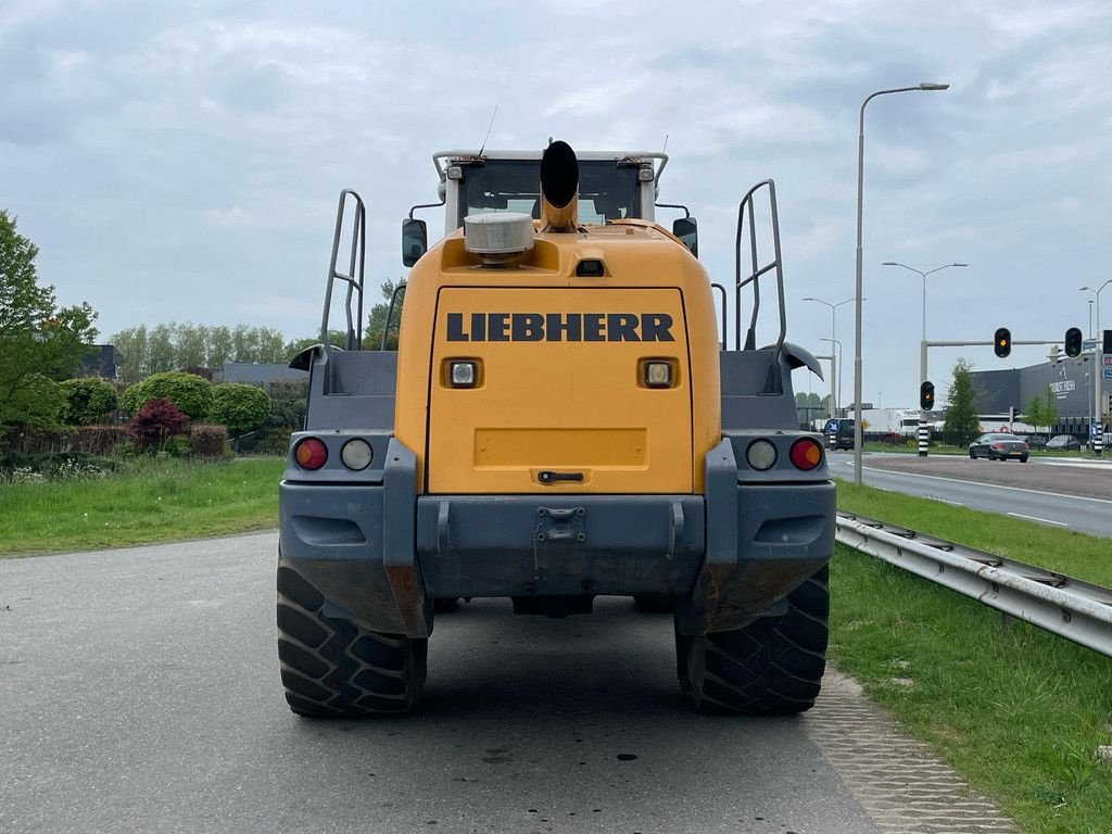 Radlader του τύπου Liebherr L580, Gebrauchtmaschine σε Velddriel (Φωτογραφία 4)