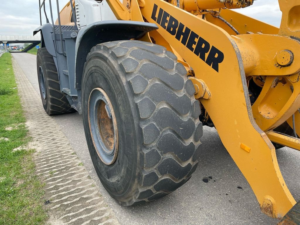 Radlader του τύπου Liebherr L580, Gebrauchtmaschine σε Velddriel (Φωτογραφία 11)