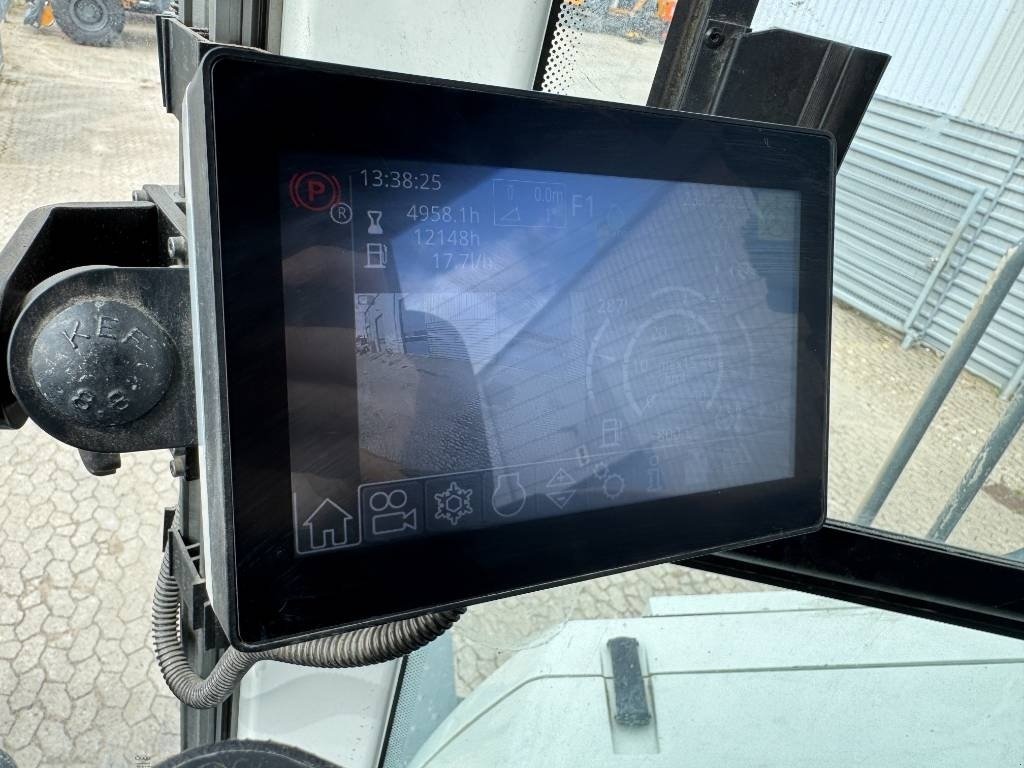 Radlader of the type Liebherr L586, Gebrauchtmaschine in Vojens (Picture 11)