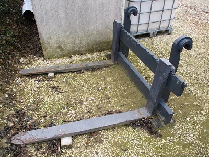 Radlader tipa Liebherr verschiedene Palettengabeln passend für Liebherr u. Volvo, Neumaschine u Rain-Gempfing (Slika 5)