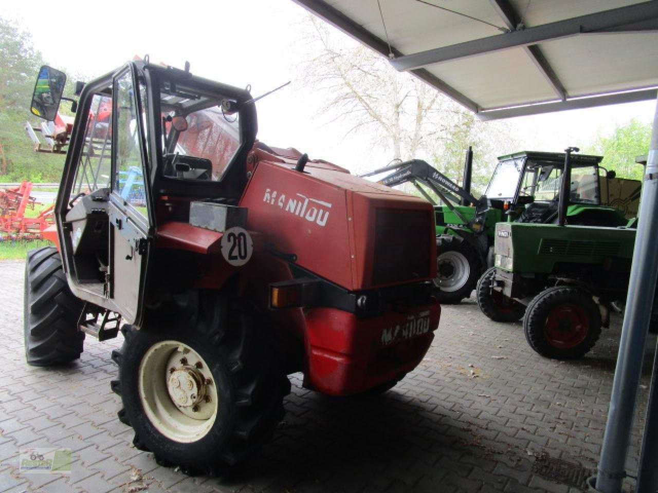 Radlader от тип Manitou 526 Teleskoplader, Gebrauchtmaschine в Wernberg-Köblitz (Снимка 4)