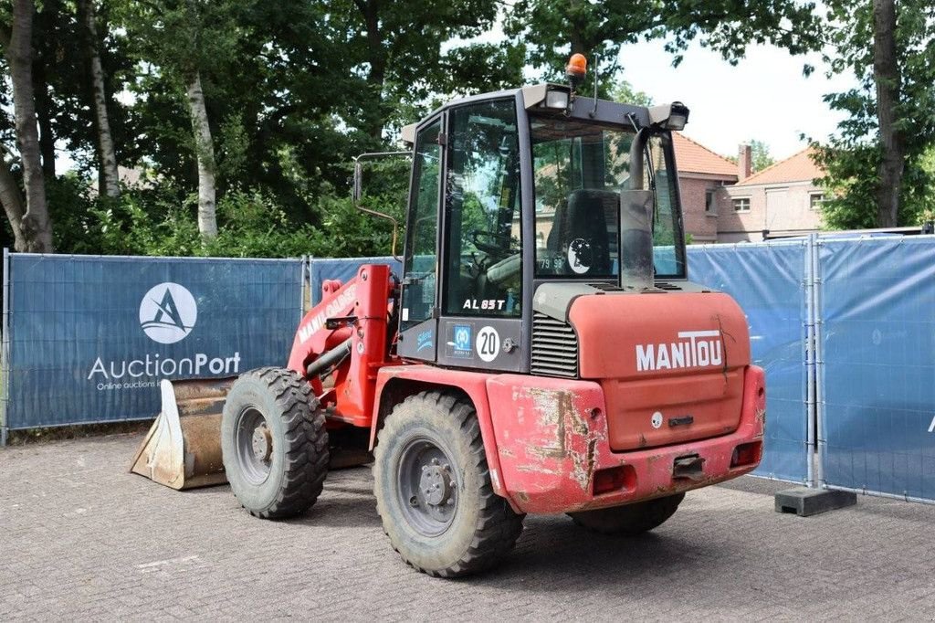 Radlader от тип Manitou AL 85 T, Gebrauchtmaschine в Antwerpen (Снимка 4)