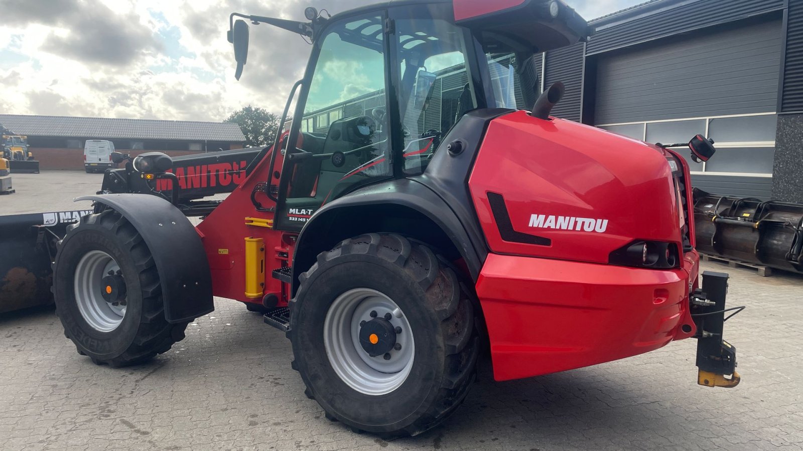 Radlader of the type Manitou MLA-T 533-145 V+ ELITE, Gebrauchtmaschine in Roslev (Picture 4)