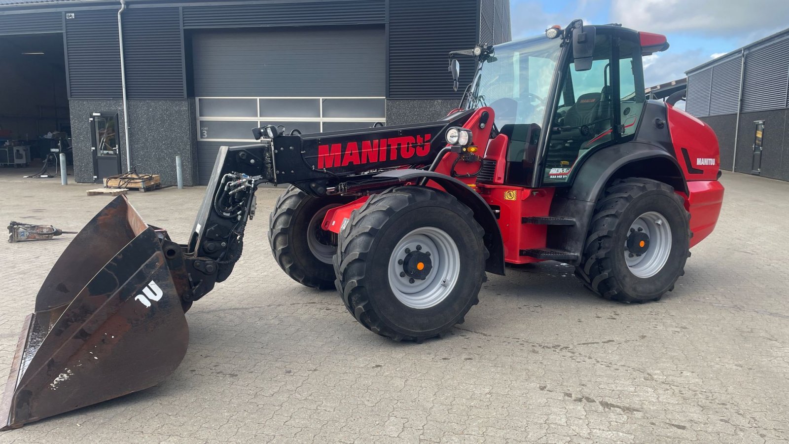 Radlader of the type Manitou MLA-T 533-145 V+ ELITE, Gebrauchtmaschine in Roslev (Picture 2)