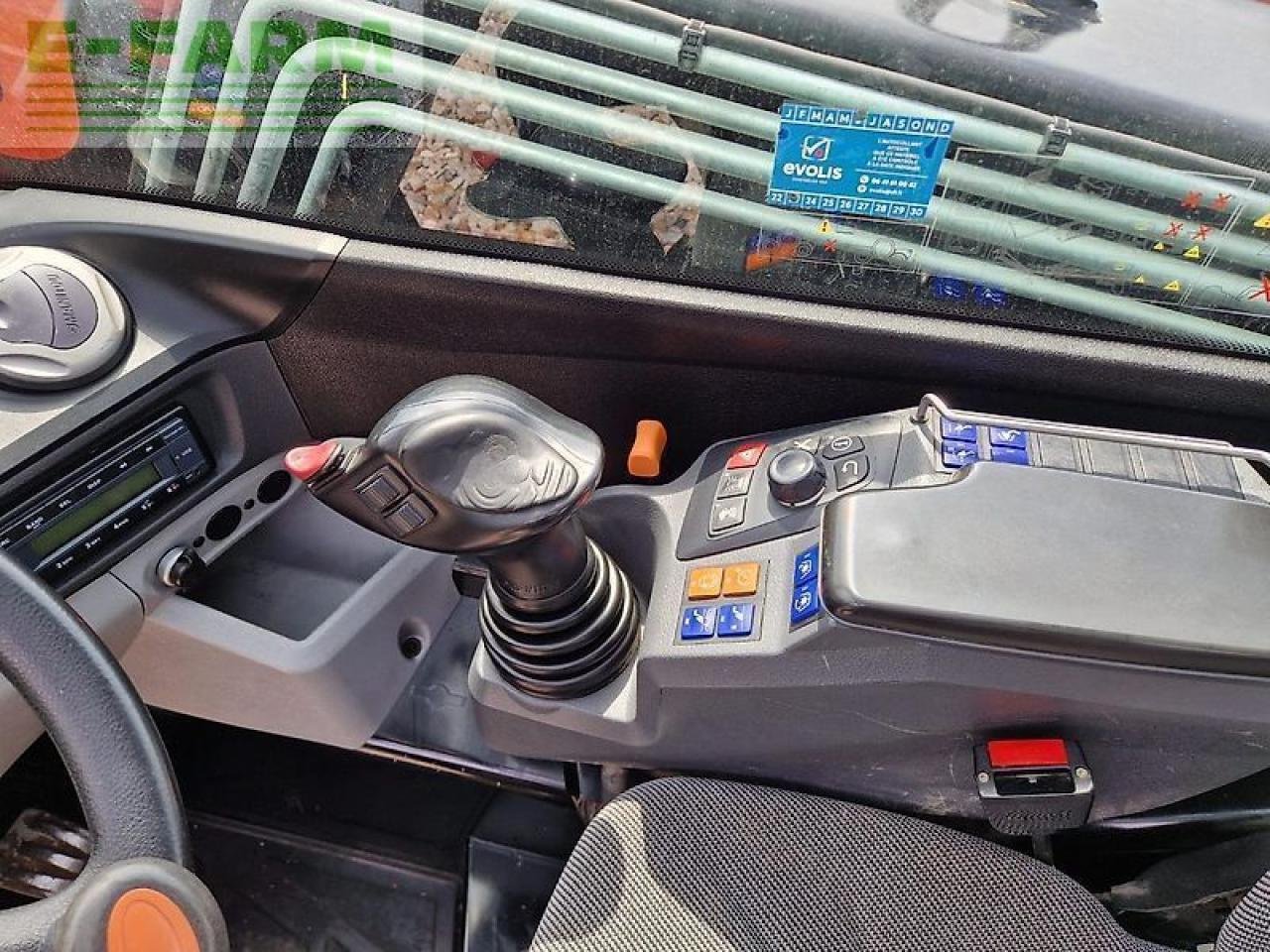 Radlader of the type Manitou mlt 741-140 v+ elite, Gebrauchtmaschine in ZELOW (Picture 10)