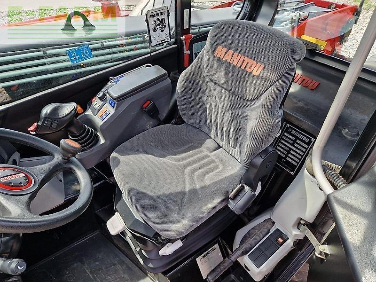 Radlader of the type Manitou mlt 741-140 v+ elite, Gebrauchtmaschine in ZELOW (Picture 12)