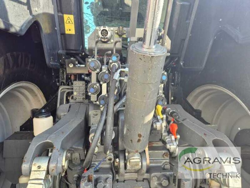 Radlader des Typs Massey Ferguson MF 8727 DYNA-VT, Gebrauchtmaschine in Alpen (Bild 12)