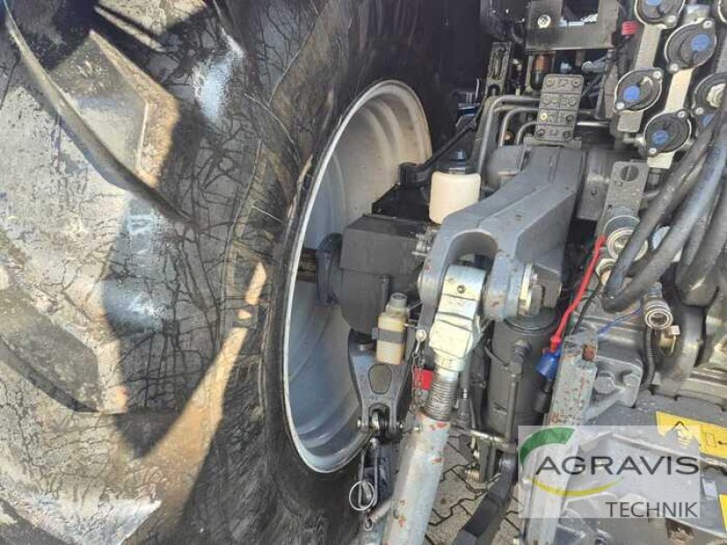 Radlader des Typs Massey Ferguson MF 8727 DYNA-VT, Gebrauchtmaschine in Alpen (Bild 11)