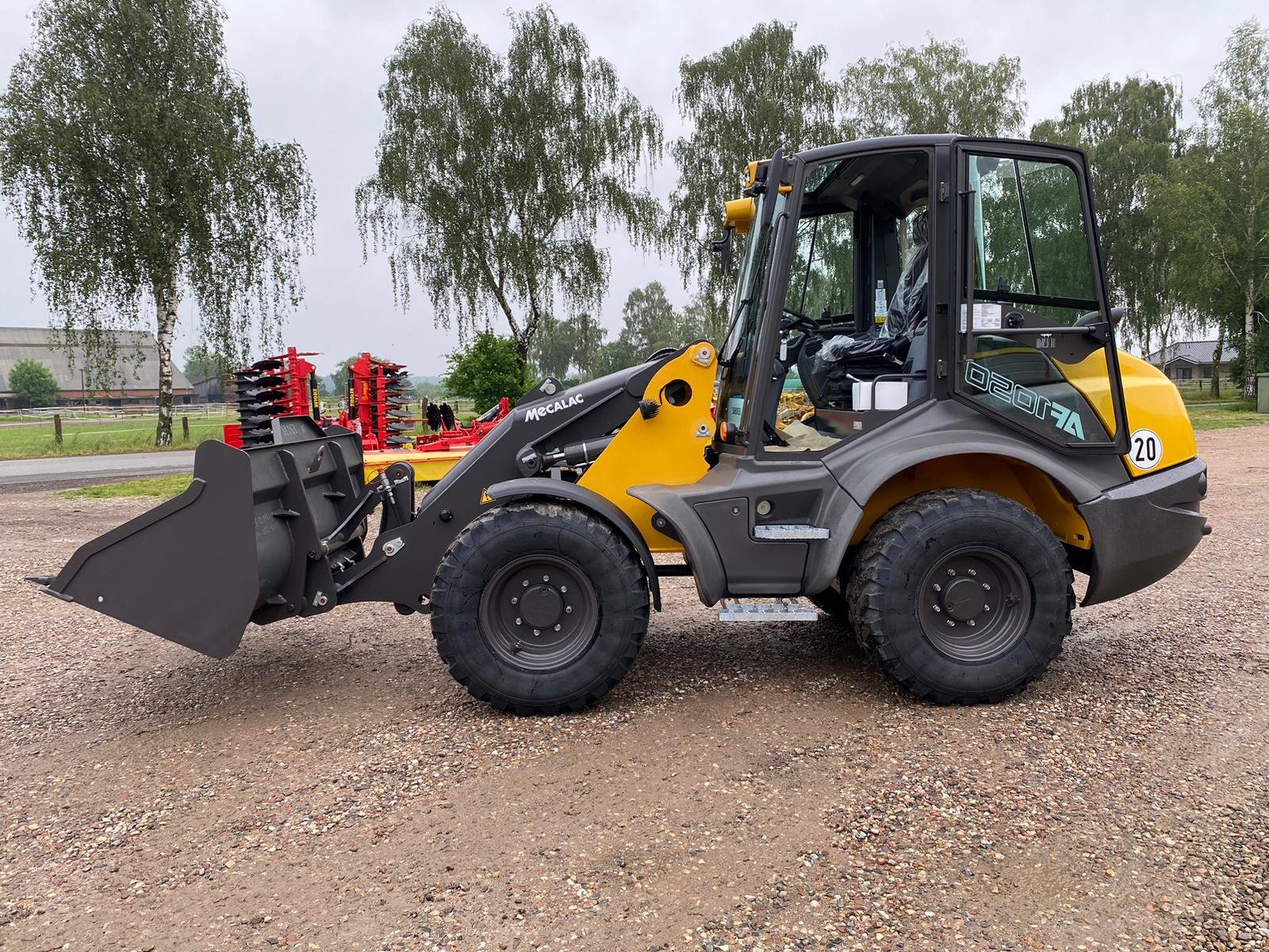 Radlader van het type Mecalac AF 1050, Neumaschine in Klempau (Foto 2)