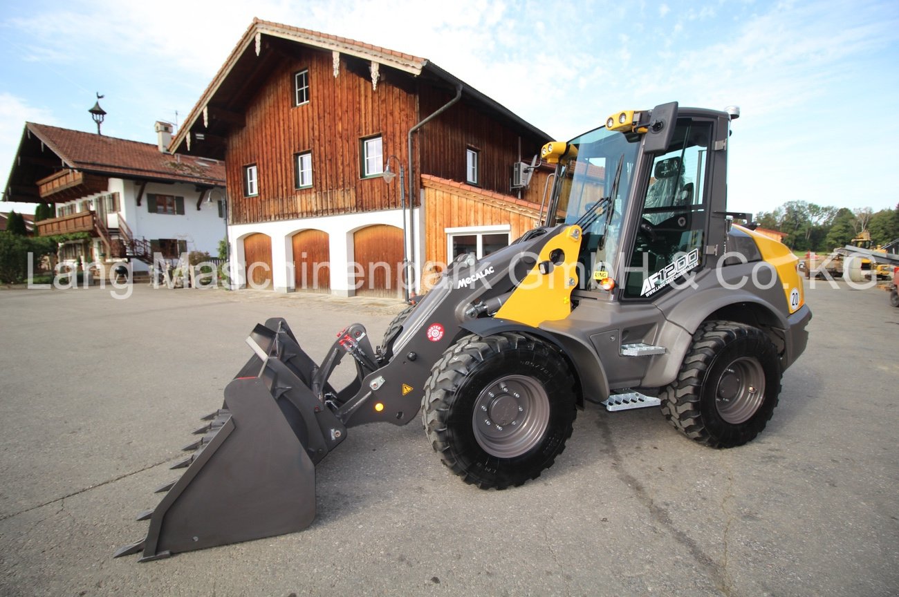 Radlader des Typs Mecalac AF 1200 inkl. Schaufel & Gabel Radlader, Neumaschine in Petting (Bild 2)