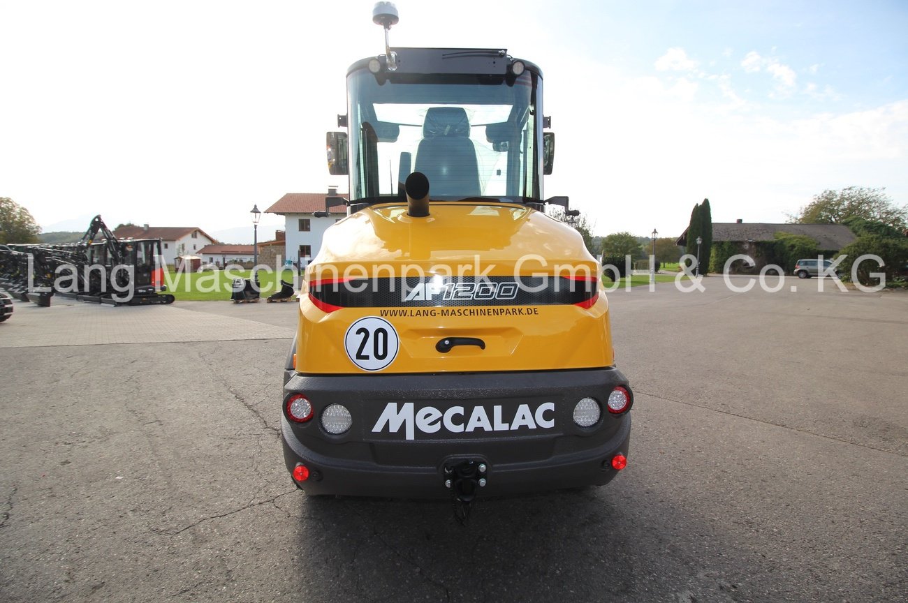 Radlader des Typs Mecalac AF 1200 inkl. Schaufel & Gabel Radlader, Neumaschine in Petting (Bild 4)