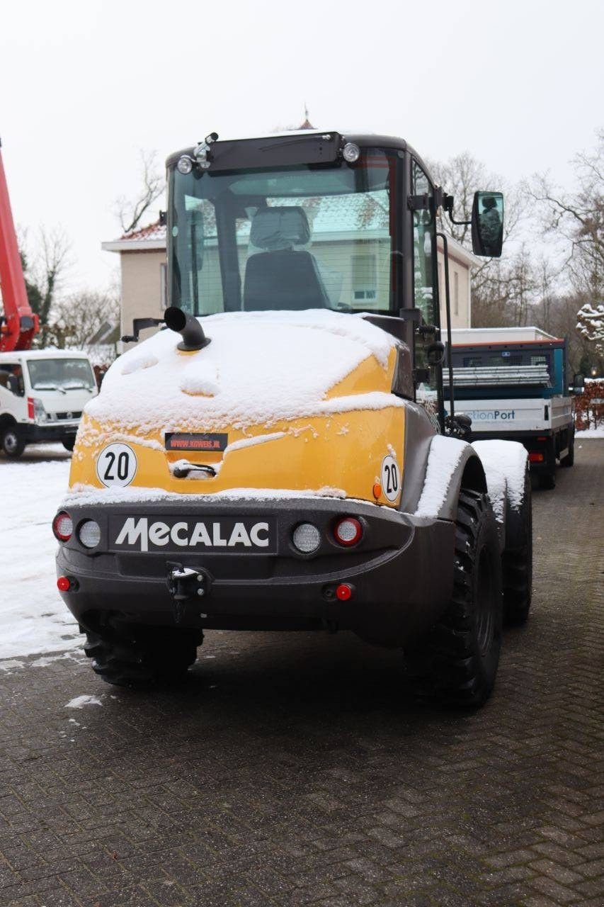 Radlader des Typs Mecalac AF1050, Neumaschine in Antwerpen (Bild 7)