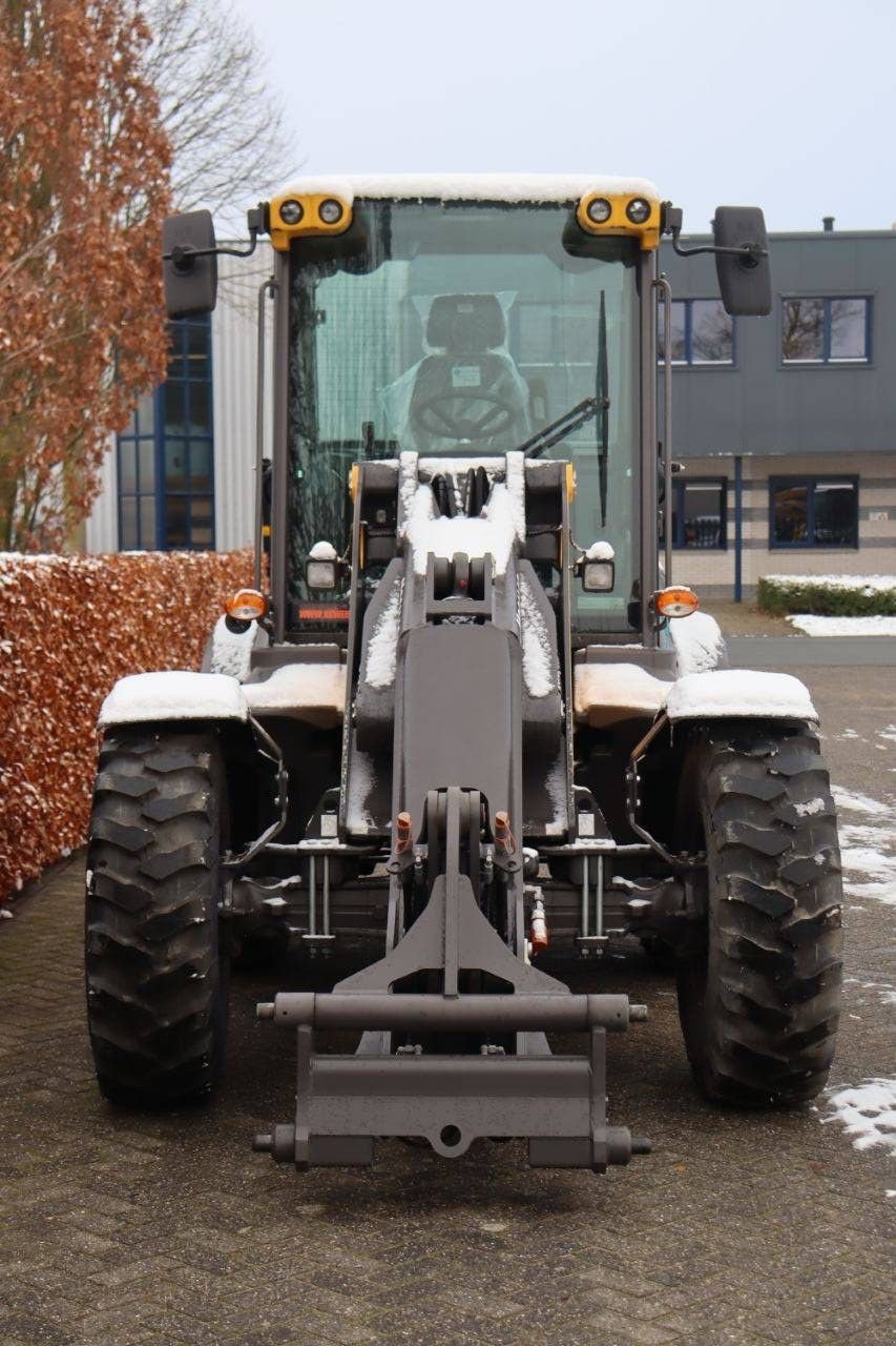 Radlader des Typs Mecalac AF1050, Neumaschine in Antwerpen (Bild 9)