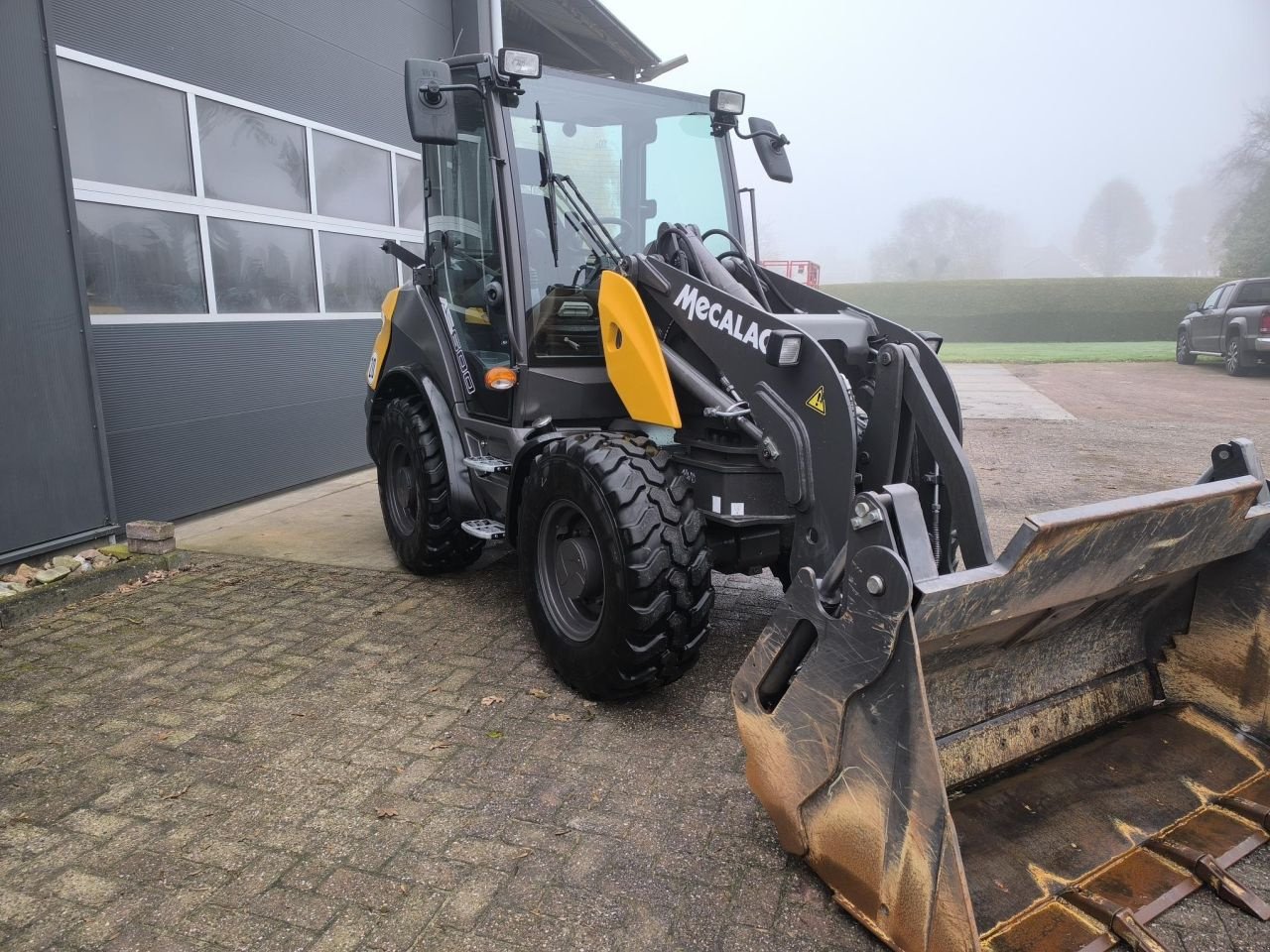 Radlader Türe ait Mecalac AS600 ZWENKLADER, Gebrauchtmaschine içinde Hardegarijp (resim 2)
