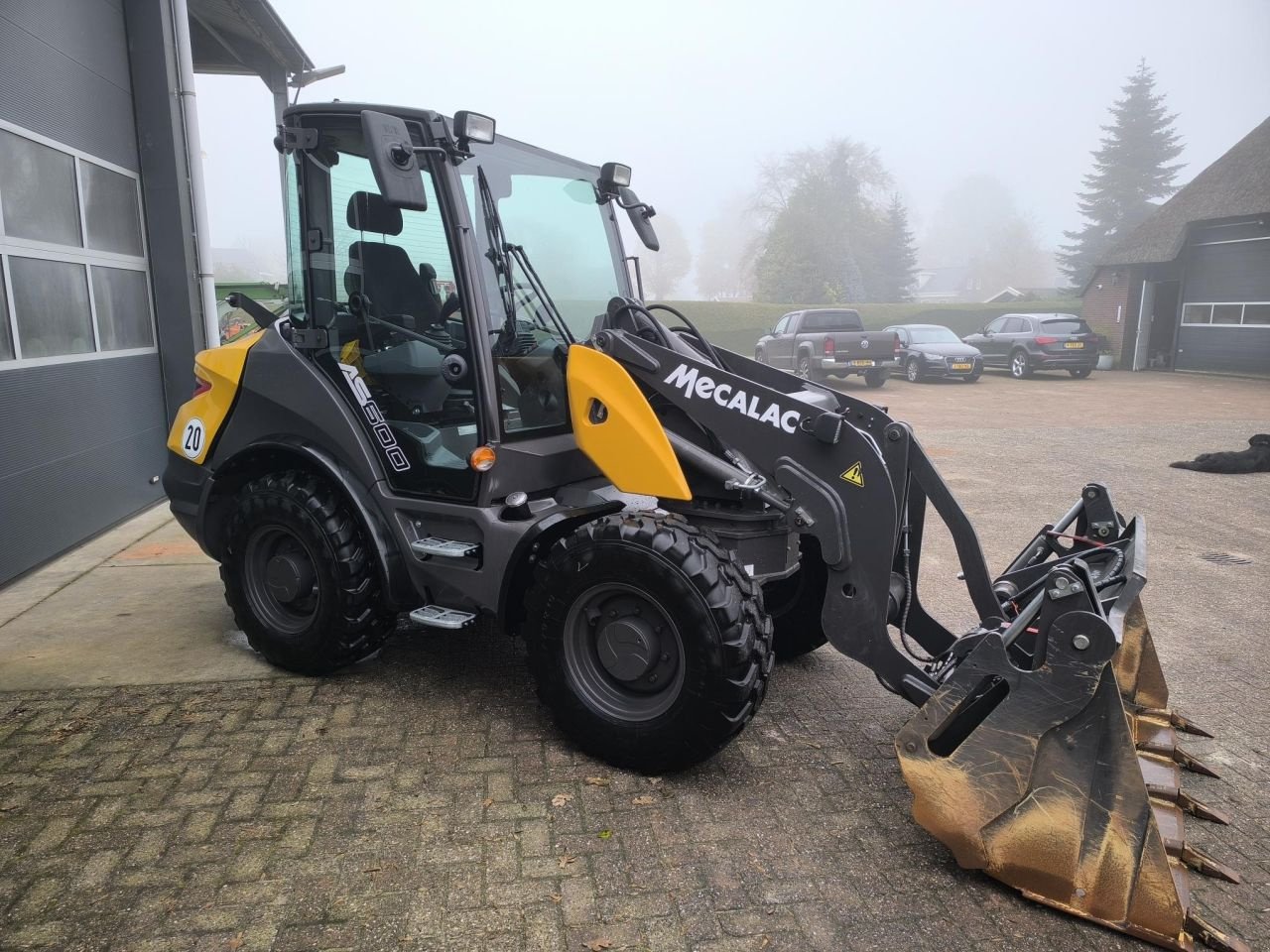 Radlader Türe ait Mecalac AS600 ZWENKLADER, Gebrauchtmaschine içinde Hardegarijp (resim 4)