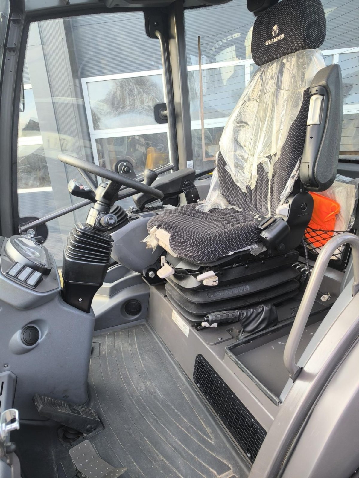 Radlader des Typs Mecalac AS600 ZWENKLADER, Gebrauchtmaschine in Hardegarijp (Bild 11)