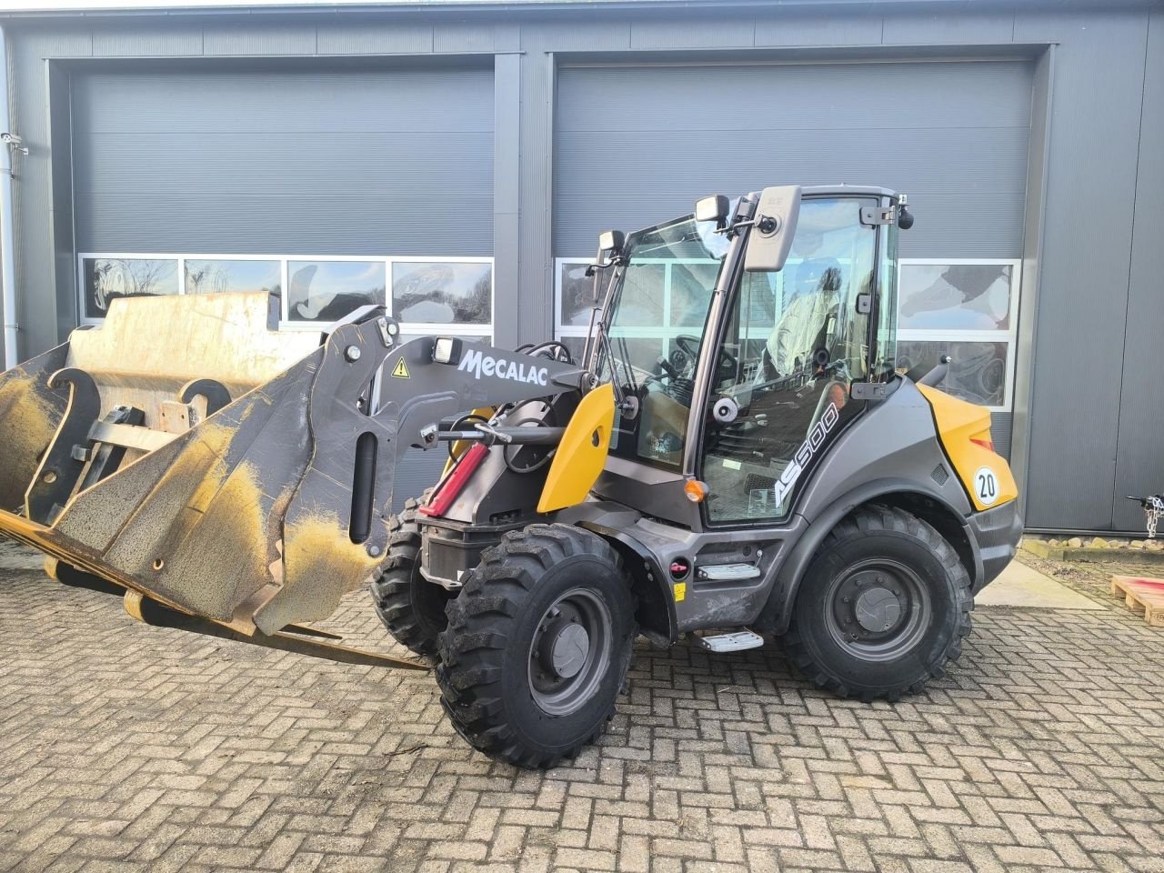 Radlader des Typs Mecalac AS600 ZWENKLADER, Gebrauchtmaschine in Hardegarijp (Bild 4)