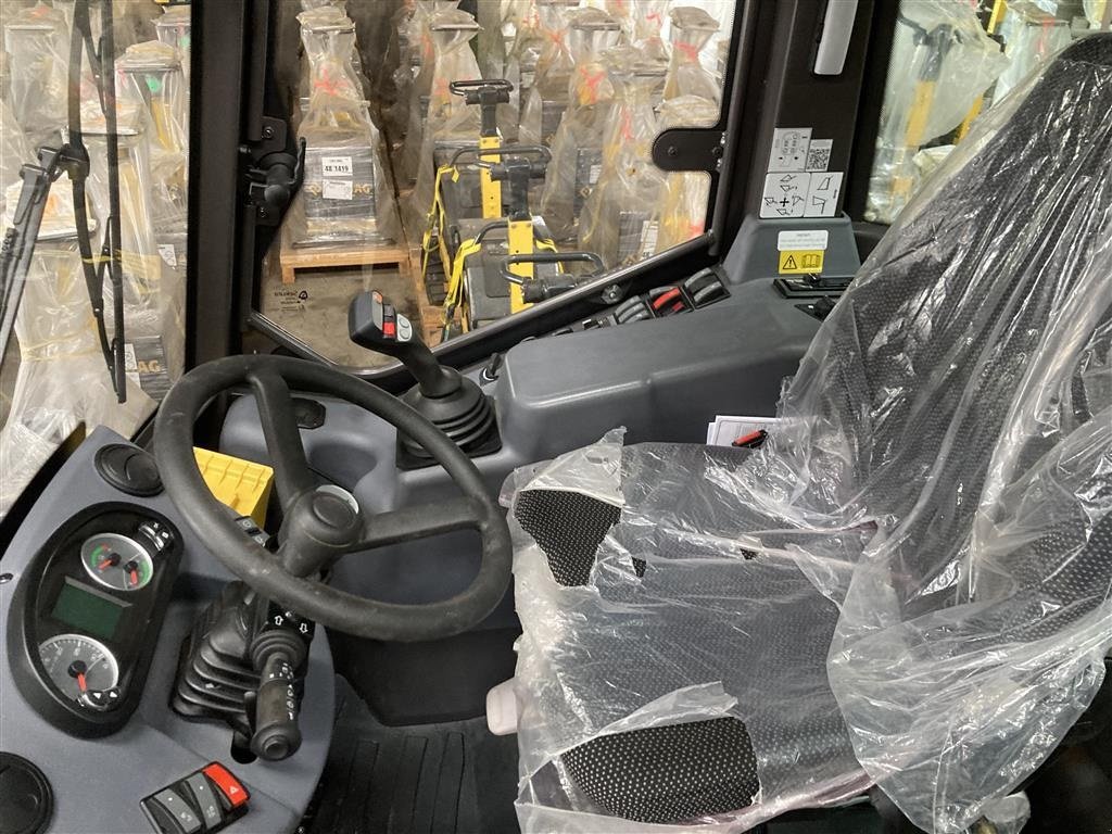 Radlader tip Mecalac AX 1000 Monobom med hydraulisk hurtigskift, Gebrauchtmaschine in Roslev (Poză 24)